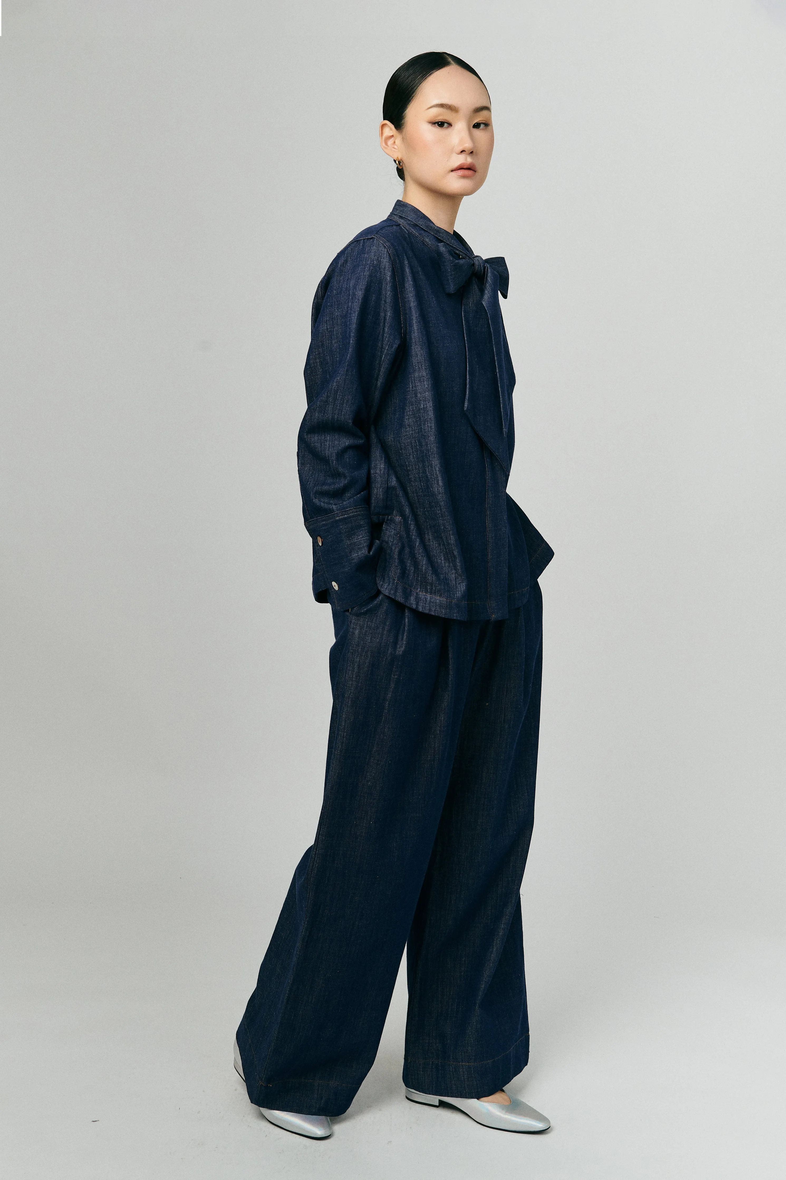 Atelier Denim Bow Shirt in Indigo