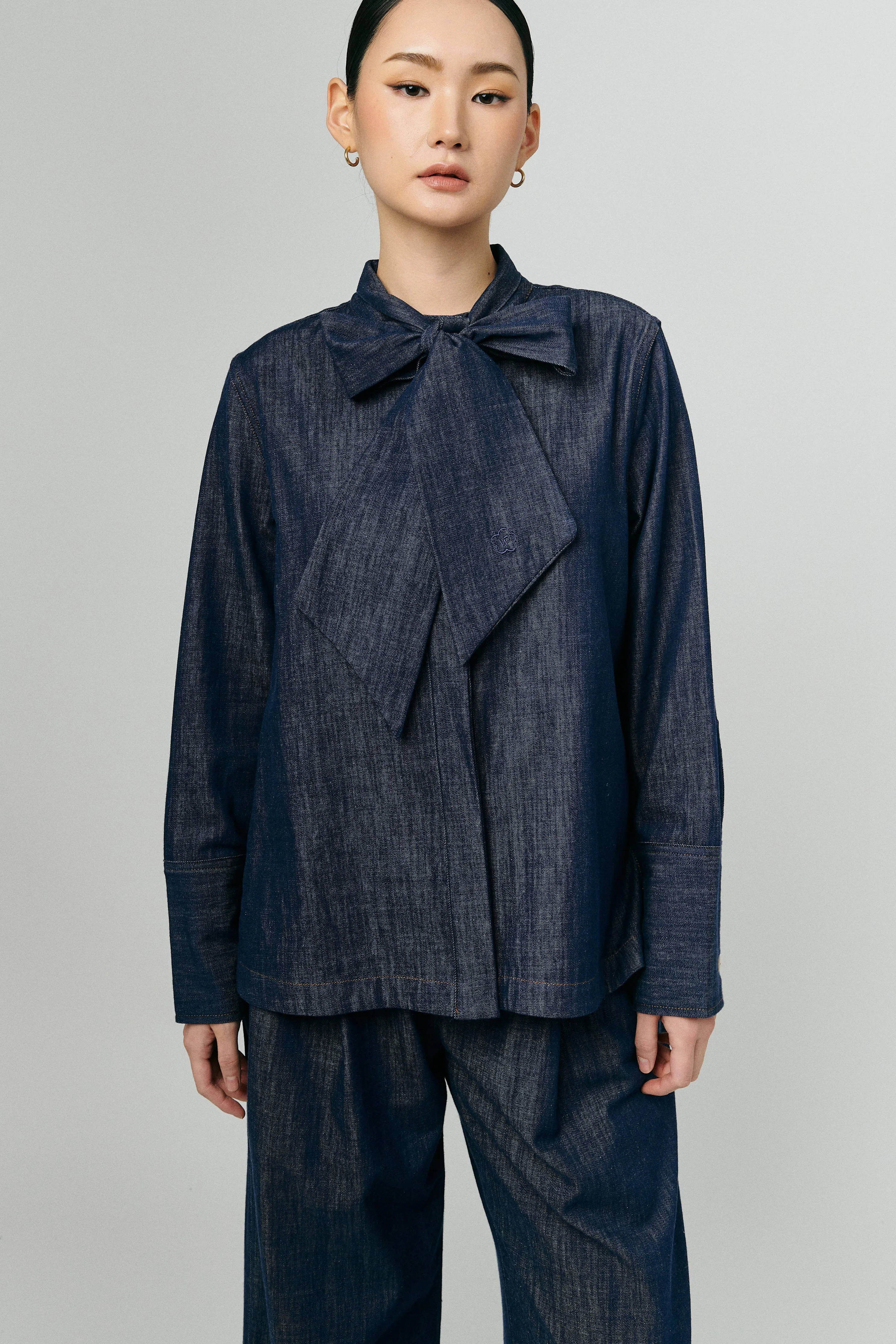 Atelier Denim Bow Shirt in Indigo
