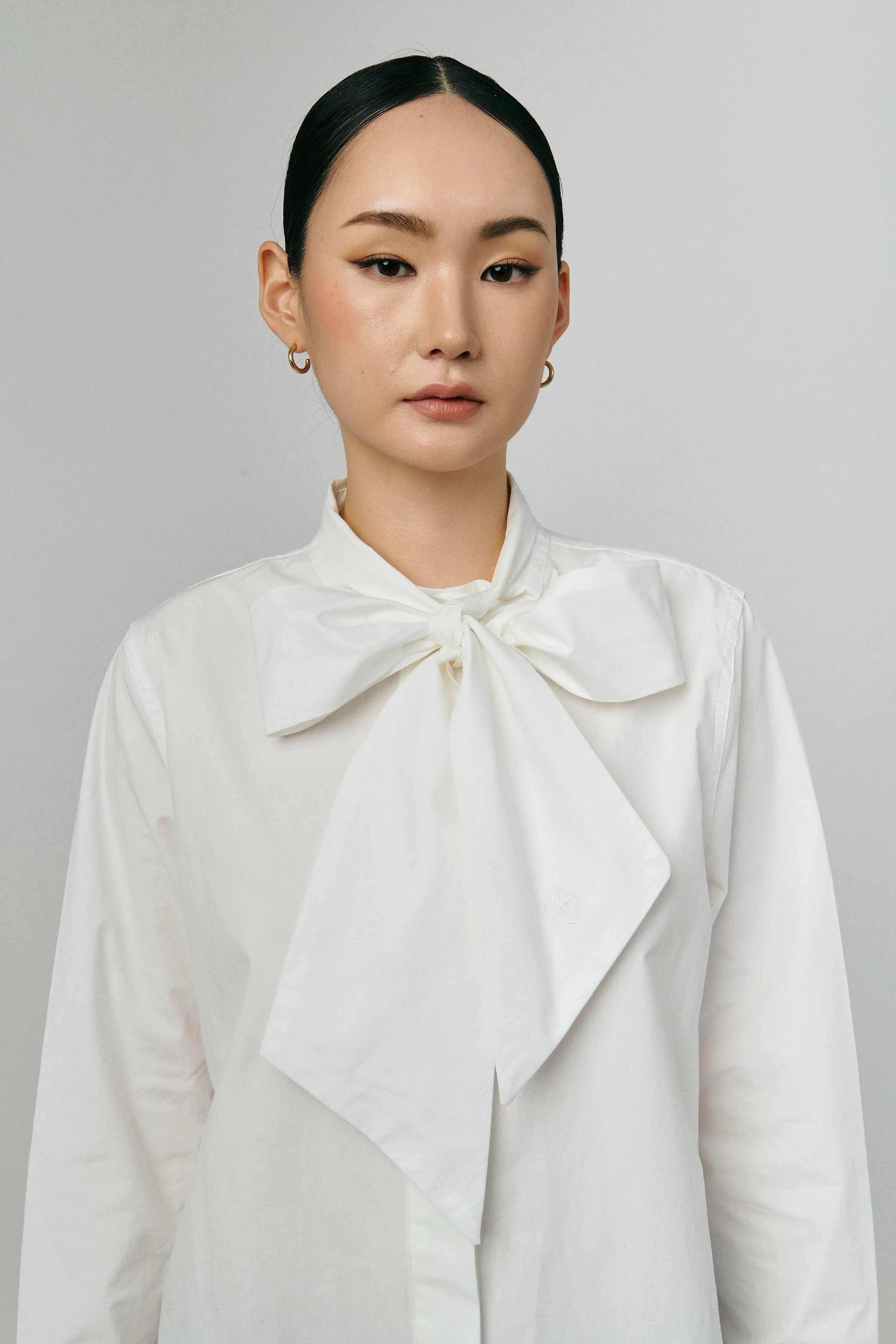 Atelier Poplin Bow Shirt in White
