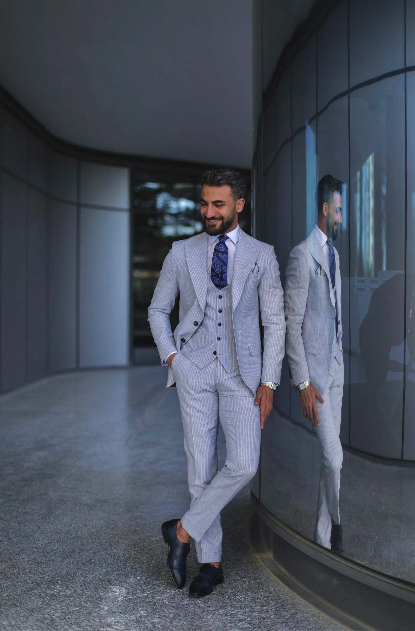 Captain Blue Linen Suit