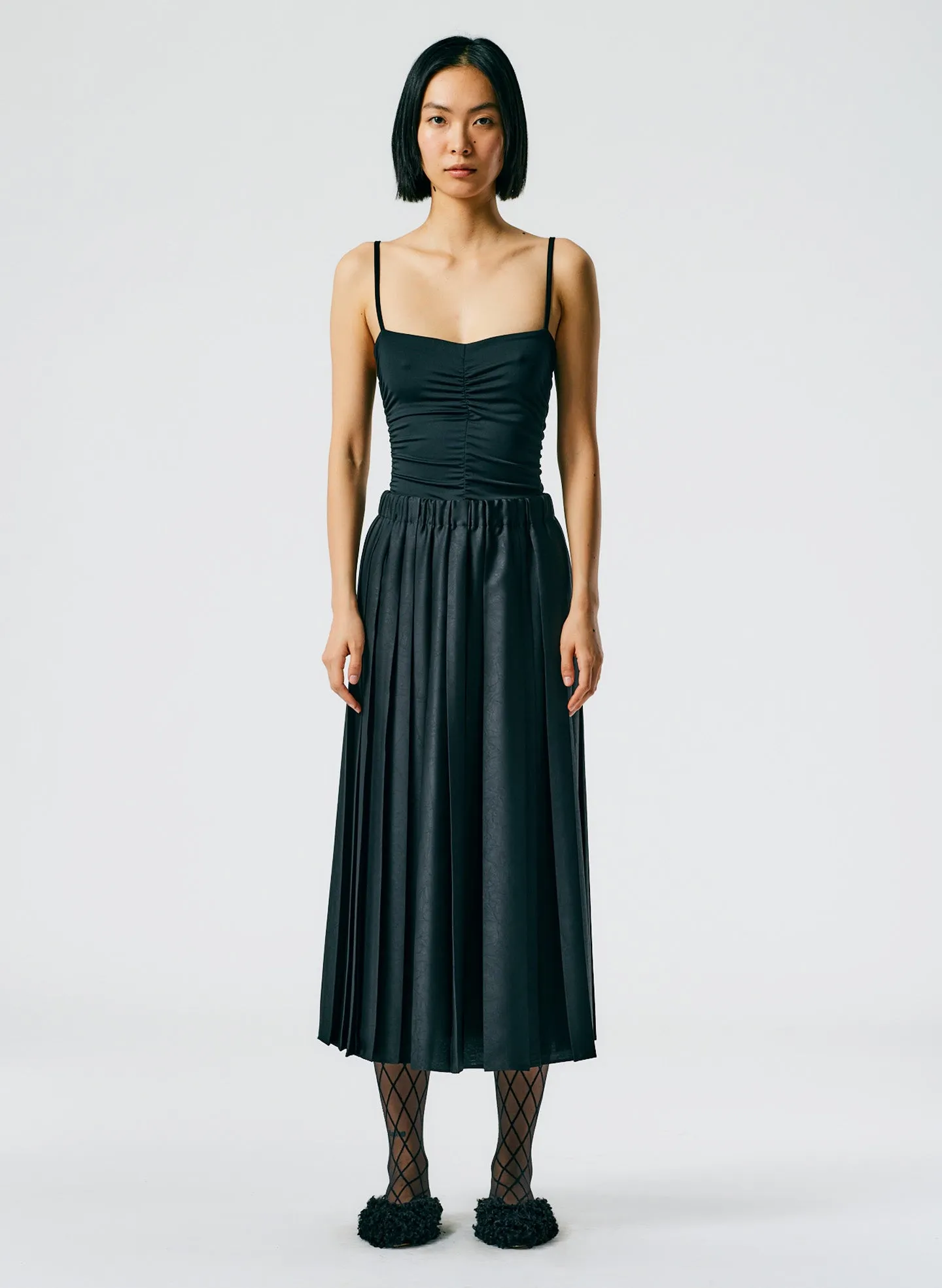 Feather Weight Pleated Pull On Skirt