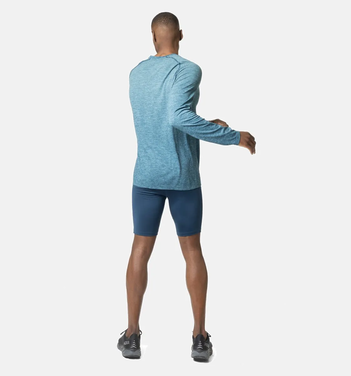 Odlo Men&#x27;s T-shirt Crew Neck L/S Essential Seamless Saxony Blue Melange | Buy Odlo Men&#x27;s T-shirt Crew Neck L/S Essential Seamless Saxony Blue Melange here | Outnorth