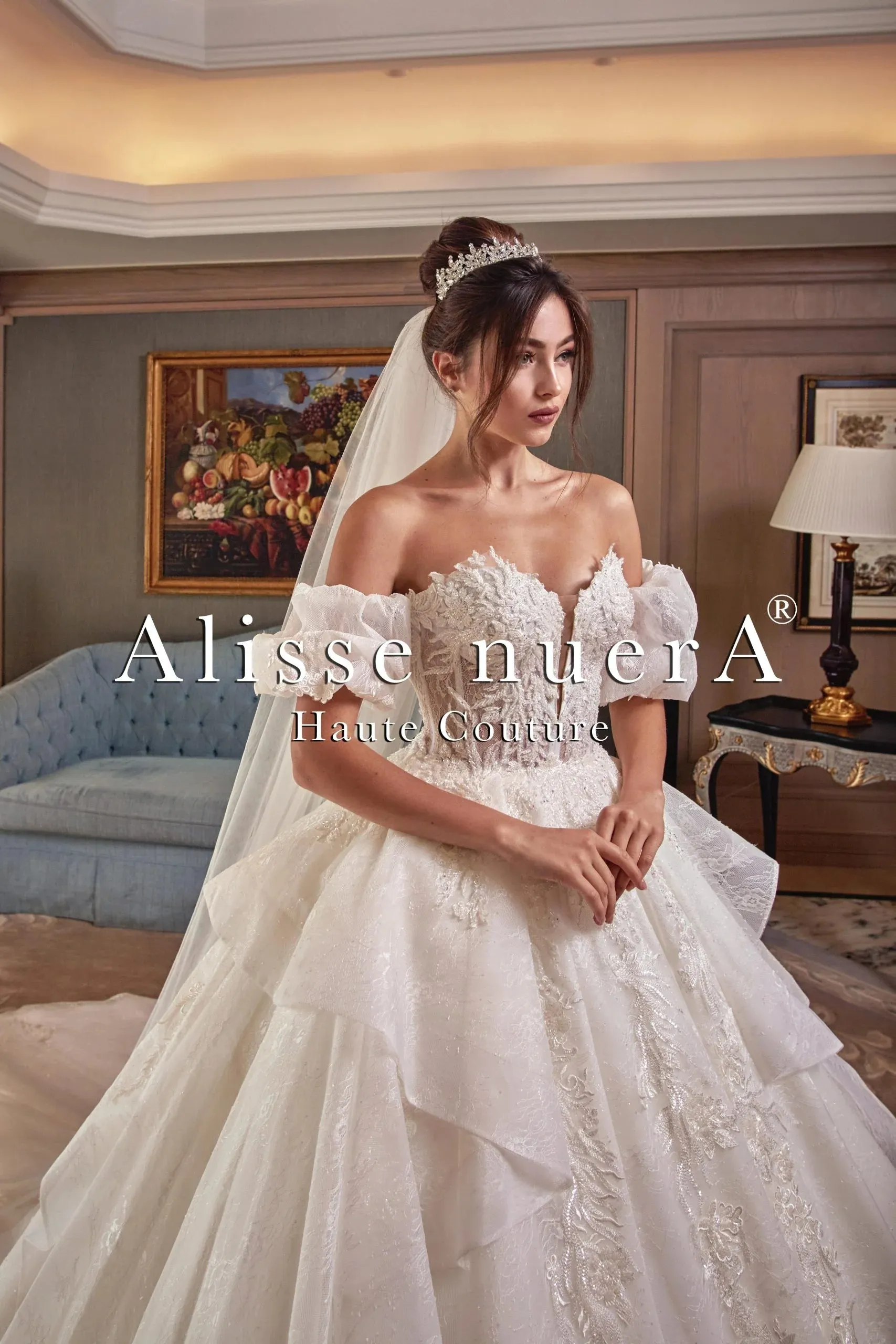 Strapless Balloon Sleeve Ball Gown Wedding Dress with Multi Layered Lace Tulle Skirt