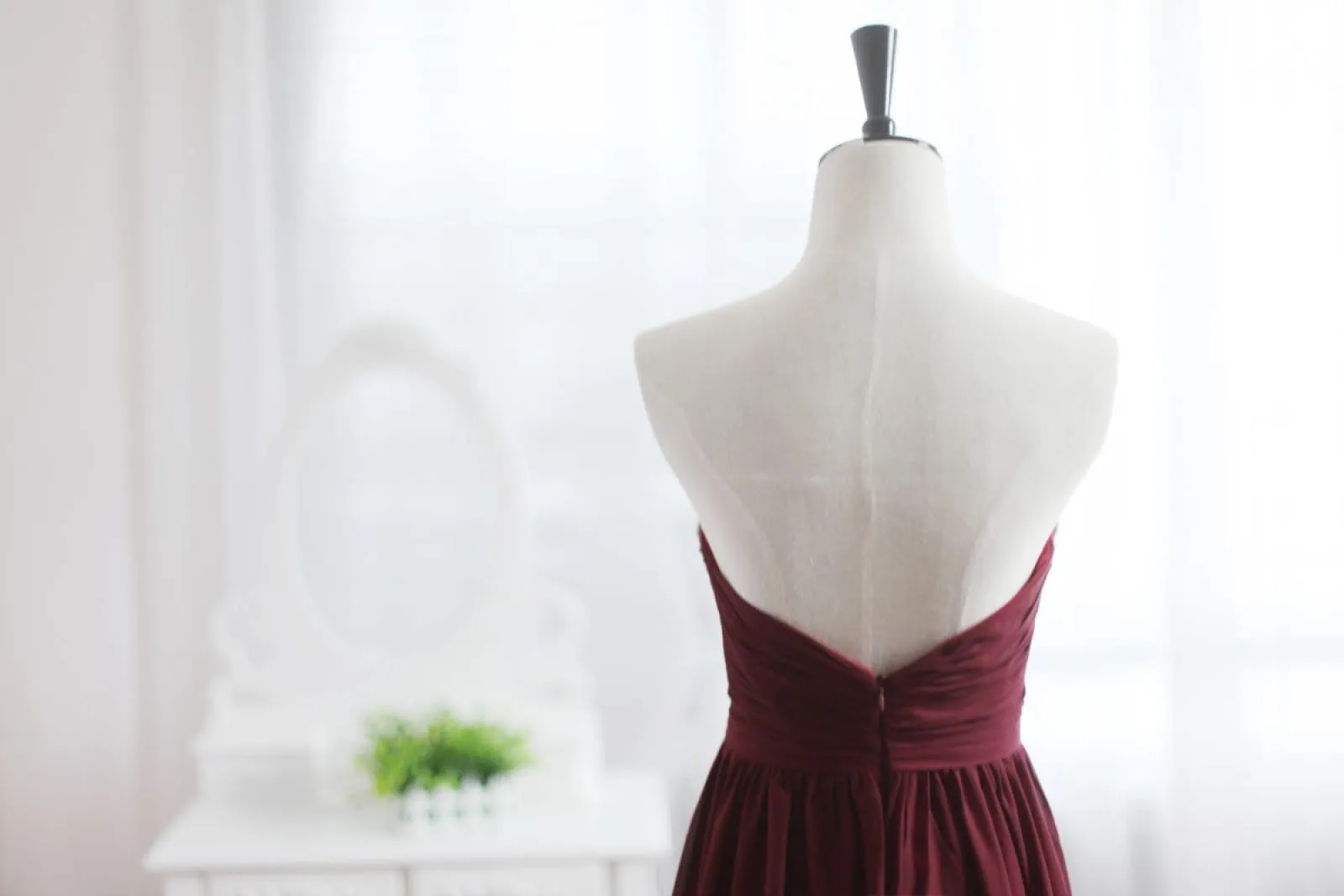 Wine Red Burgundy Chiffon Bridesmaid Dress Prom Dress Strapless Beaded Dress